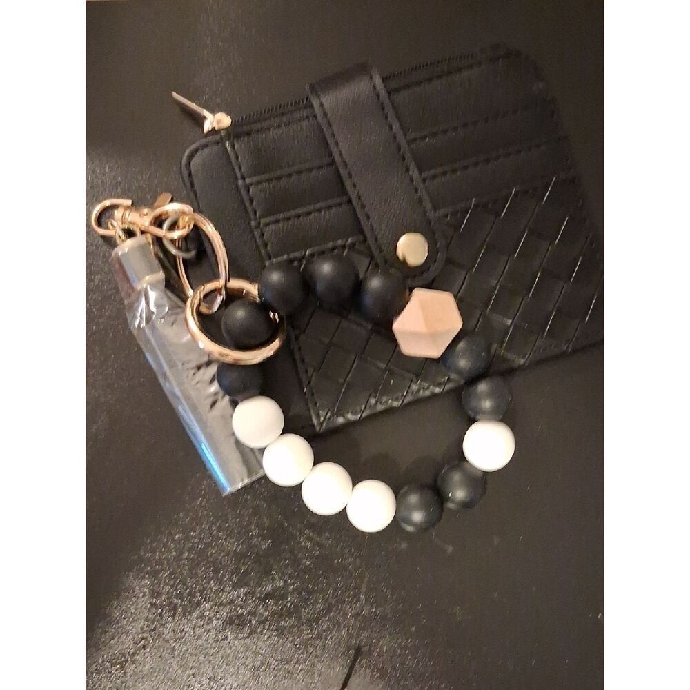 Wallet Keychain Black And White New
